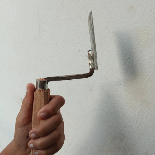 Stingless Bee Honey Harvesting Knife – Precision Tool for Meliponine Beekeeping Mantra Herbs