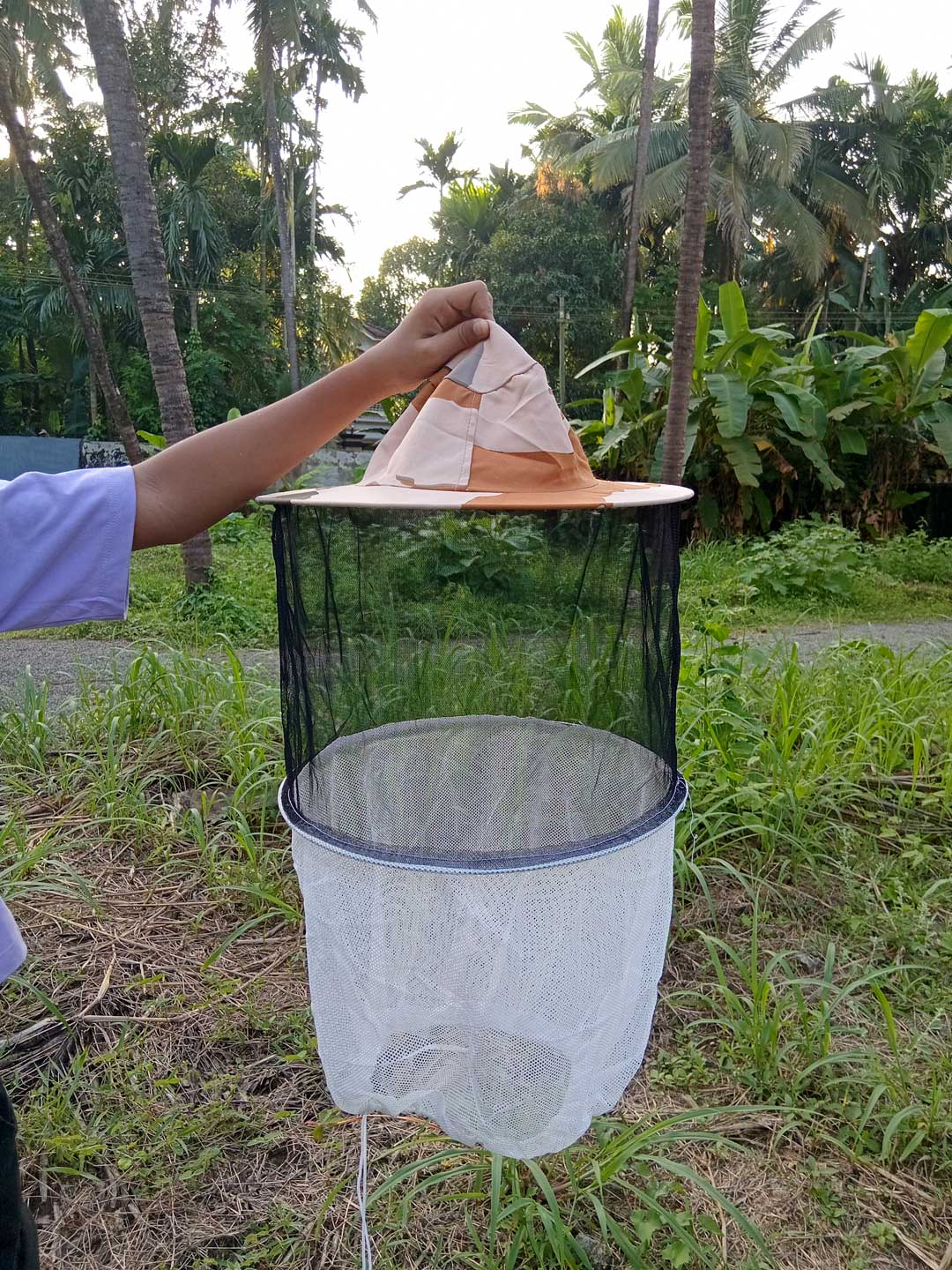 Protective Bee Veil – Safe Beekeeping Gear for Home & Farm Mantra Herbs